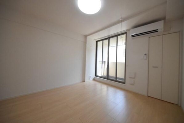 ゴールデン ソレイルの物件内観写真